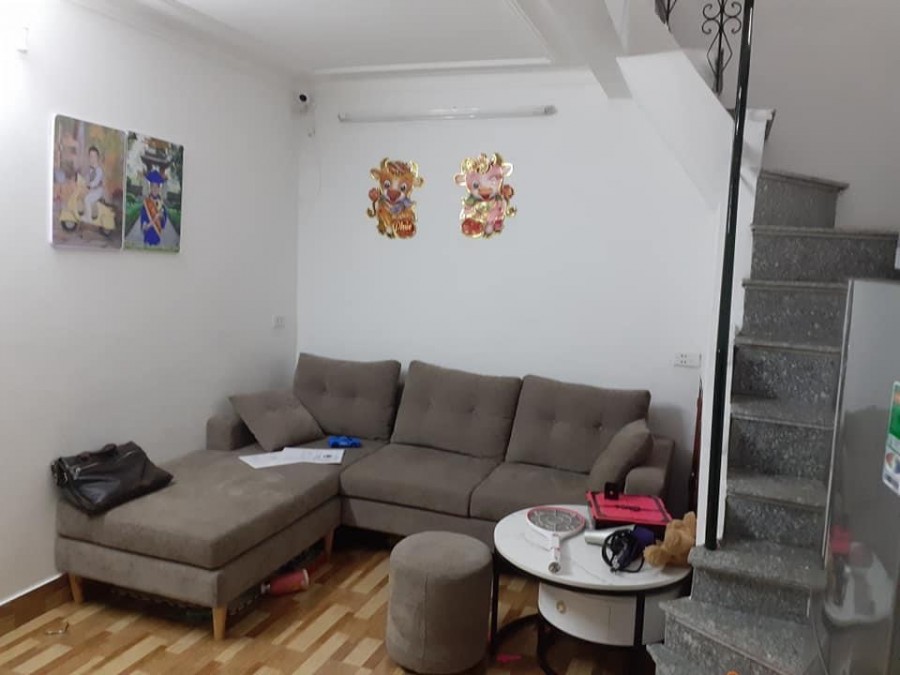 Bán nhà nguyên căn ngõ thông, nhỏ xinh phố Khâm Thiên, dt 0974889151