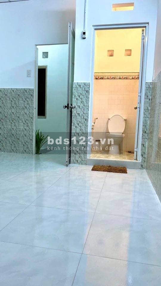 Ngay Quận 1 20m2 Trường Sa giá bán 1 tỷ 49 gần chợ Thị Nghè, pháp lí rõ ràng