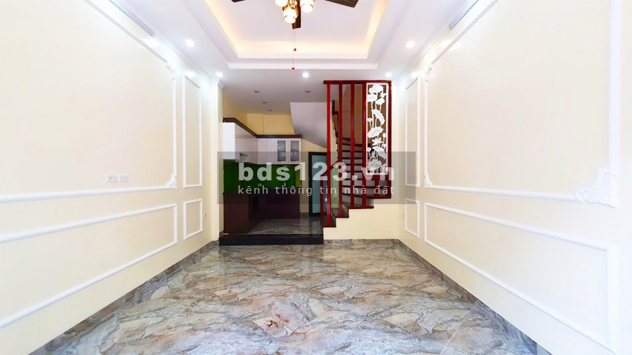 Siêu hiếm nhà mới koong phố Định Công Hạ, lô góc ô tô tránh nhau, dt 45.7m, 5 tầng, giá 4.18 tỷ