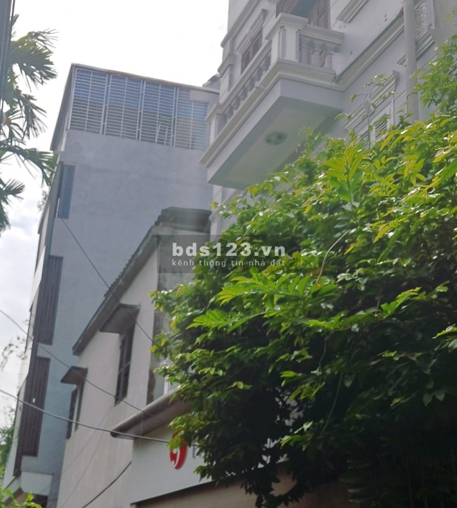 Âu Cơ, 78mX4.5mMT, Ngay chợ Tứ Liên. Kinh Doanh Sầm uất. Giá 7.8 tỷ.
