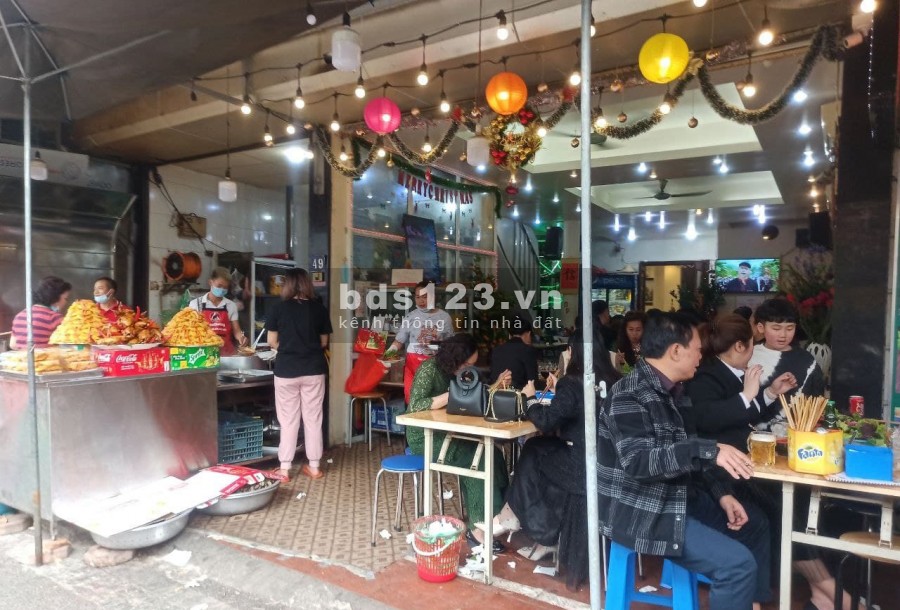 Bán đất mặt phố phủ Tây Hồ, dt 80m2, mặt tiền 8m, giá bán 29.5 tỷ, liên hệ chính chủ