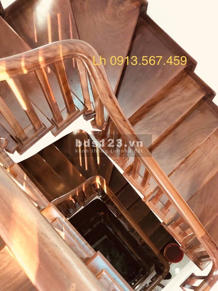 Nhà 5 tầng cực đẹp và hiện đại - Gần Bv Tâm Anh. 50m2 x Mt 7m giá 5.85 tỷ