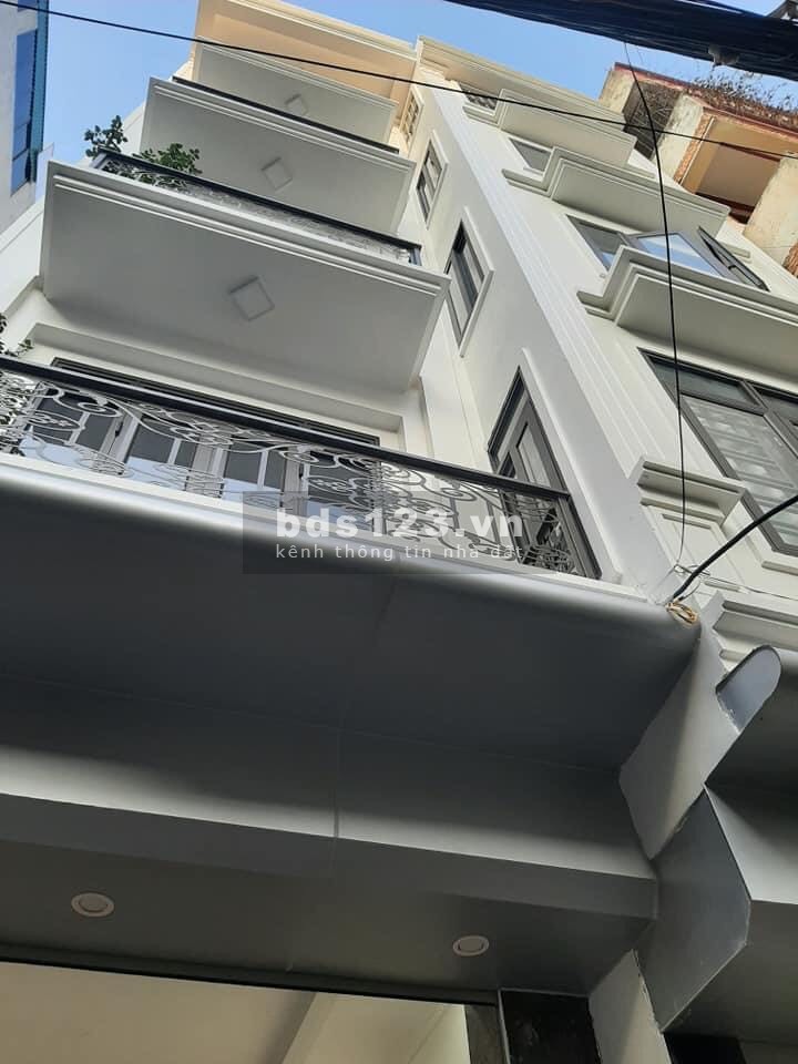 Bán nhà nguyên căn 5 tầng đúc kiên cố, dt 41m2, tại Mỹ Đình, lh 0378876786