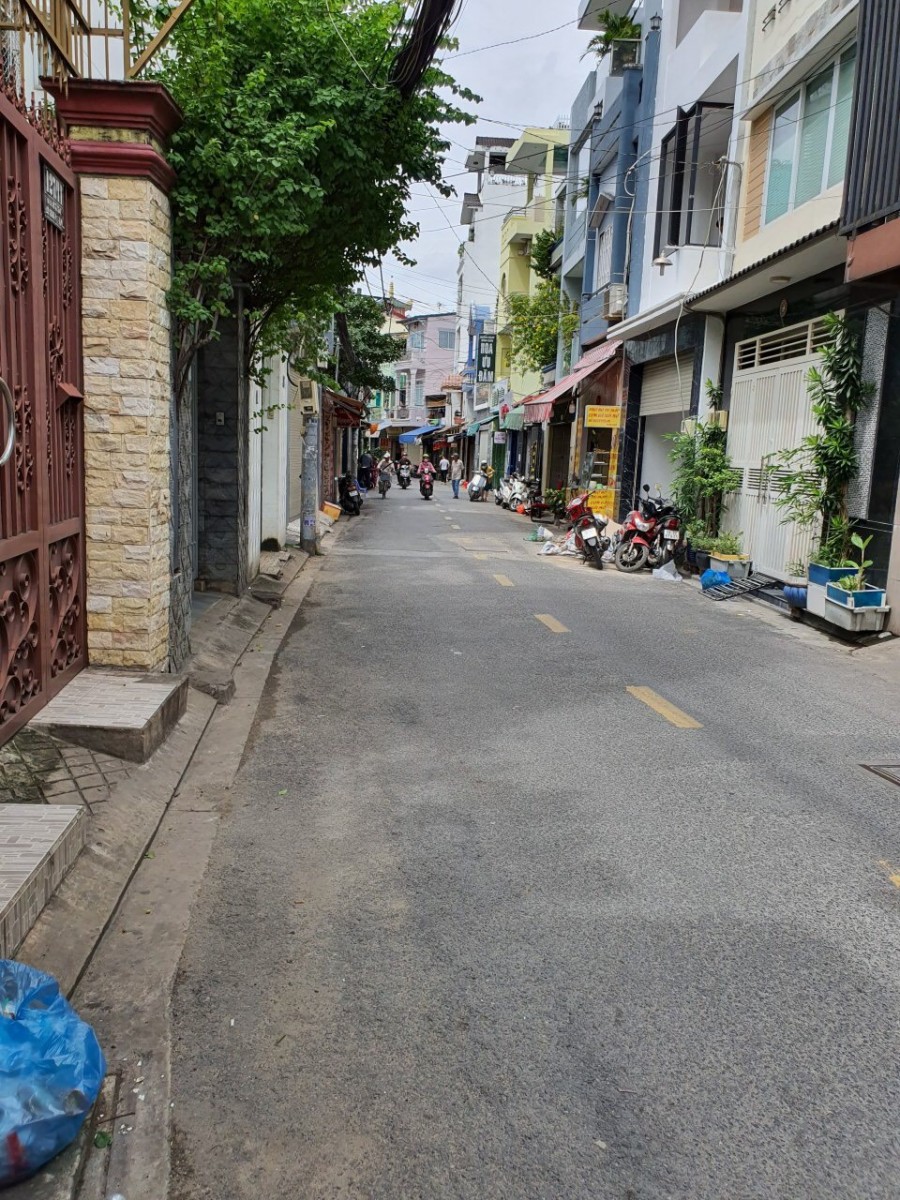 Nhà bán giá rất tốt rồi HXH Cô Giang- Phan Xích Long 4,2x26m CN 100m2
