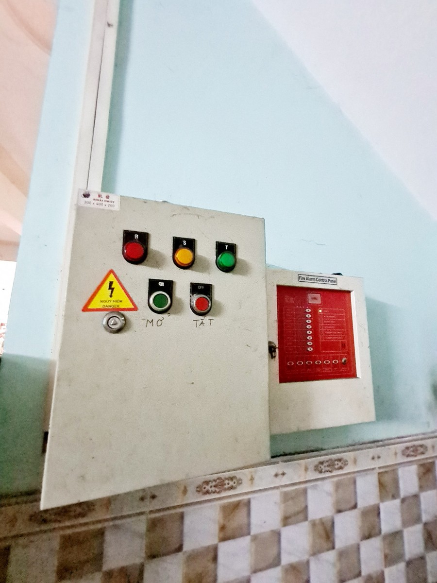 Bán gấp CHDV sát mặt tiền Trần Văn Quang, p10, Tân Bình, có 45PN Thu nhập 190tr/tháng