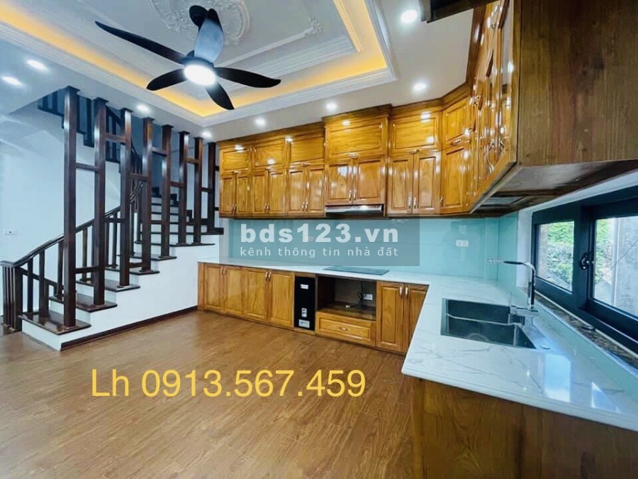 Nhà 5 tầng cực đẹp và hiện đại - Gần Bv Tâm Anh. 50m2 x Mt 7m giá 5.85 tỷ