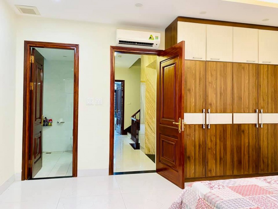 Hàng hiếm shophouse dự Deamland mp Xuân La, thang máy dt 113m2, mt 6m, 5 tầng giá bán 35 tỷ