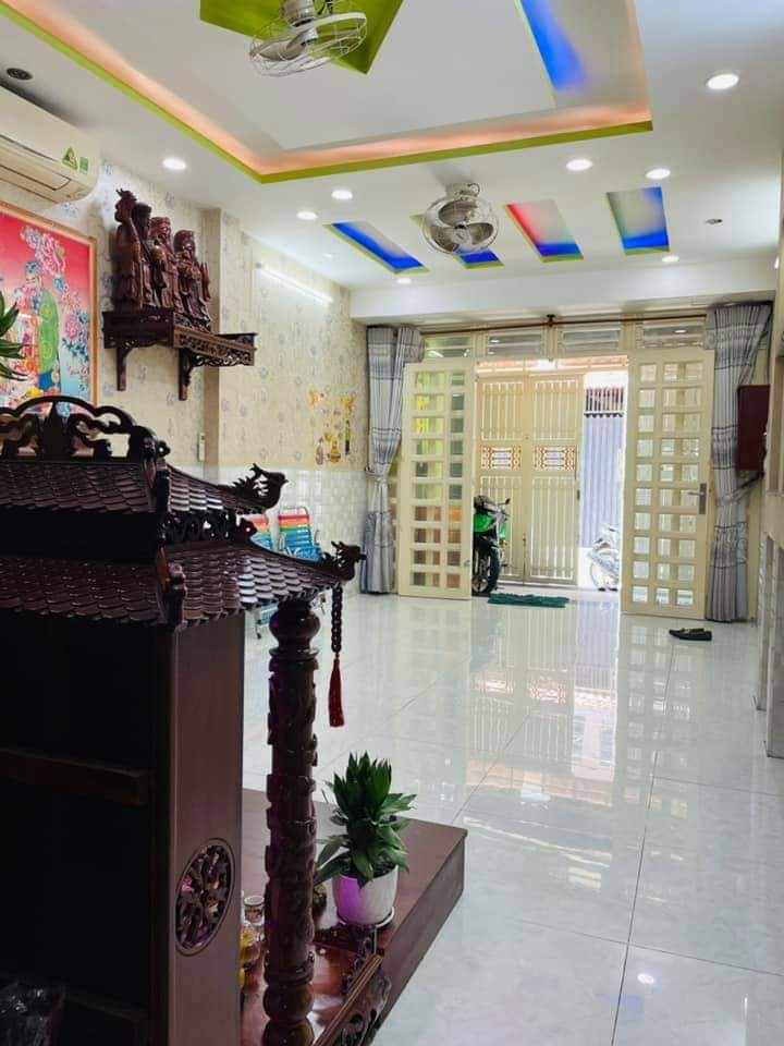 Cần bán gấp nhà MT đường Võ Thị Sáu 238m2 tp Long Xuyên An Giang, chỉ với 65 triệu/m2