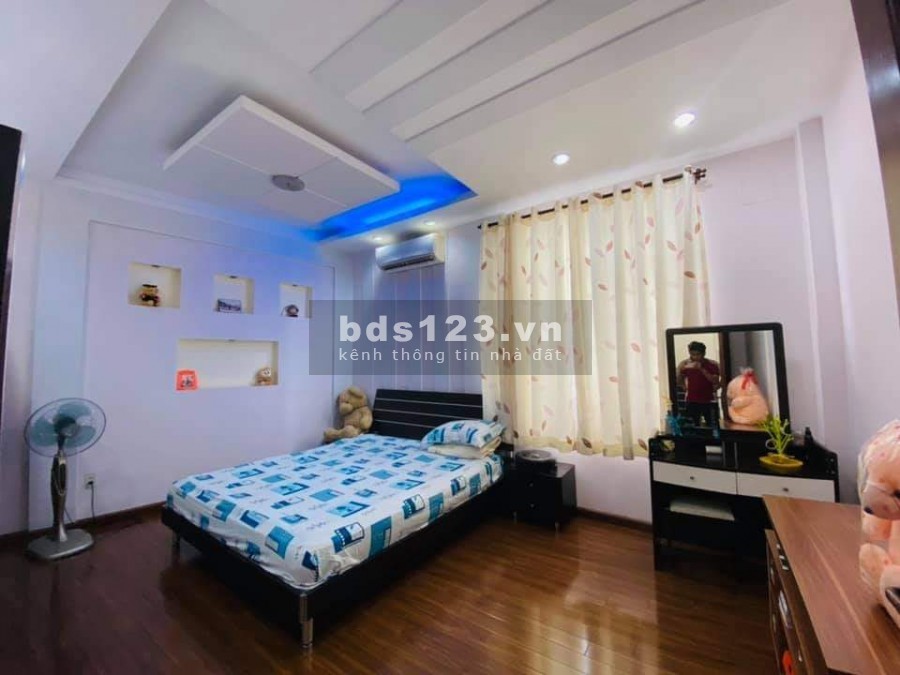 Nhà Hẻm 6m Hoàng Hoa Thám, Quận Tân Bình dt 68m2, 4 tang, chỉ với 6.95 tỷ