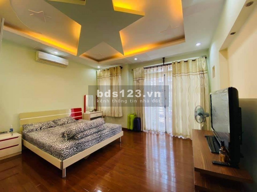 Nhà Hẻm 6m Hoàng Hoa Thám, Quận Tân Bình dt 68m2, 4 tang, chỉ với 6.95 tỷ