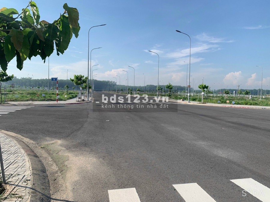 Bán đất KCN bàu Bàng, full thổ cư, giá bán 830 triệu, lh 0987955025