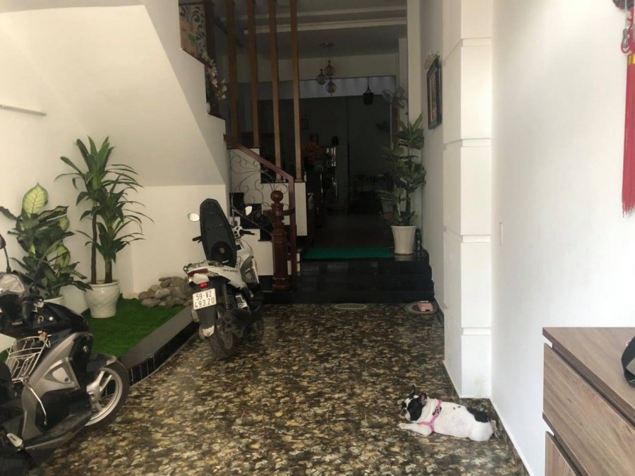 Nhà đẹp vào ở ngay, 4 tầng hẻm hơi, Quang Trung Gò Vấp, dt 90m2, full nội thất