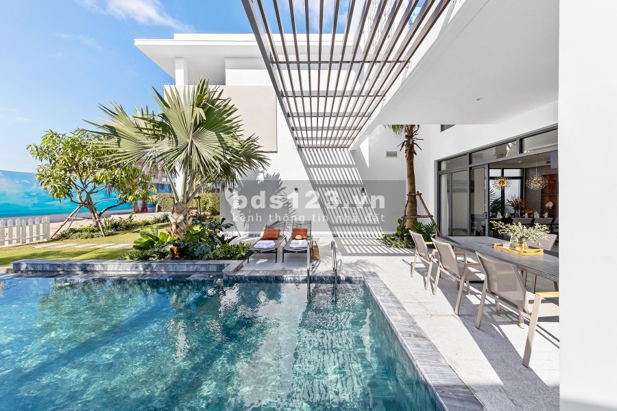 Bán biệt thự biển Angsana Hồ Tràm nhận ngay lợi nhuận 3.8 tỷ/2 năm full nội thất 5* LH 0912357447