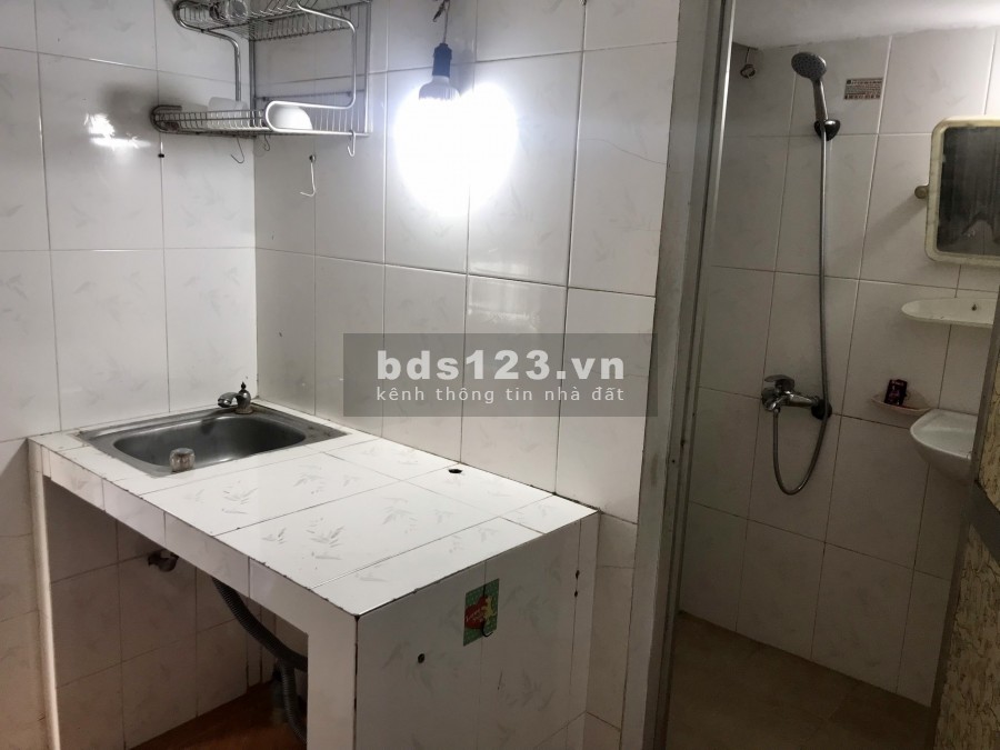 Chính chủ cho thuê căn hộ tập thể Ban Cơ Yếu giá 4tr. Liên hệ: 0974645010