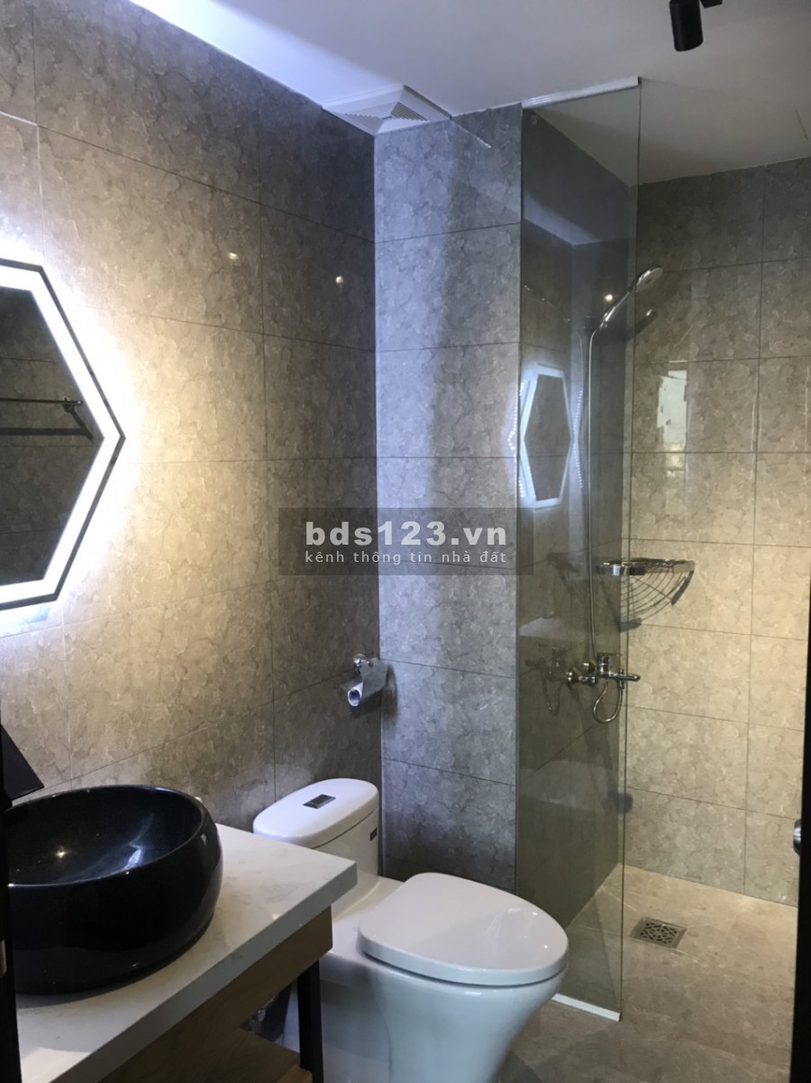 2PN nội thất cao cấp Palm Heights cho thuê T7/21, thiết kế hiện đại