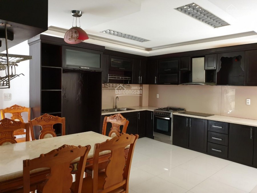 Nhà Đẹp Bán Tháo Gía Bèo diện tích 5 x16, 6 tầng đúc, giá bán 7.6 tỷ, lhcc