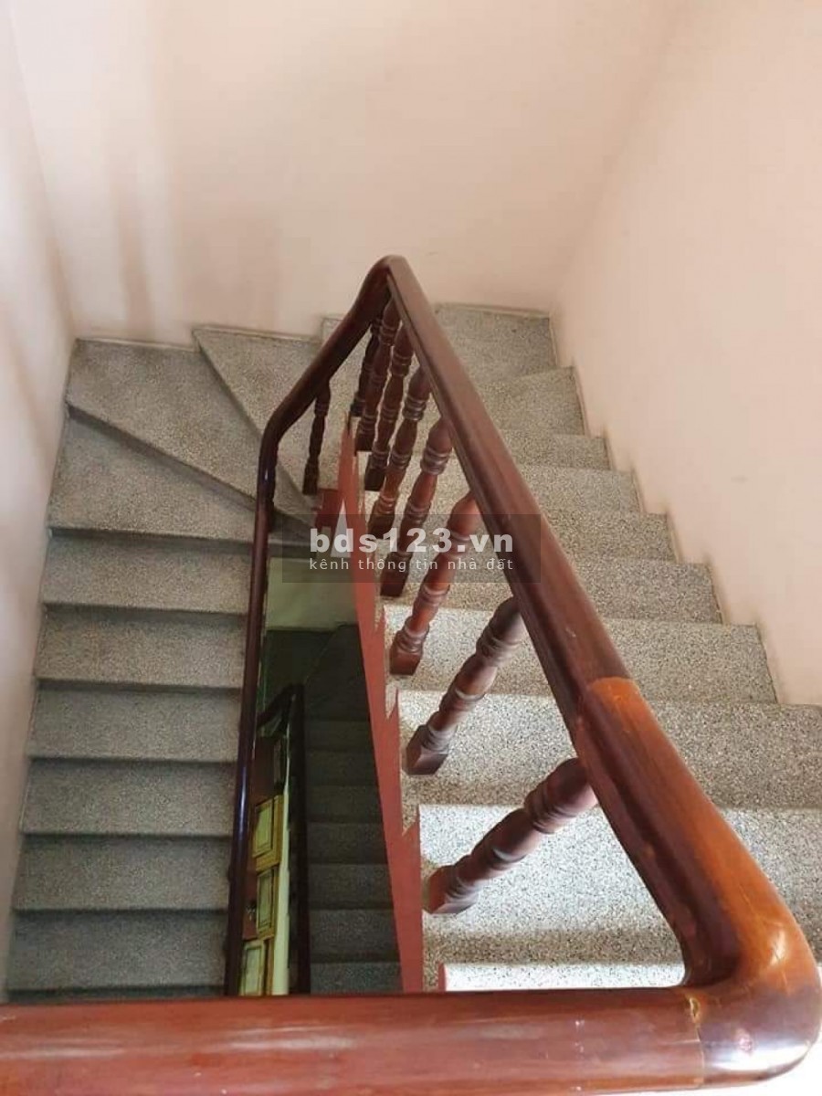 Xe hơi ngủ trong nhà hai mặt tiền hẻm 110m2, chỉ 10 tỷ Lê Quang Định, p7, Quận Bình Thạnh