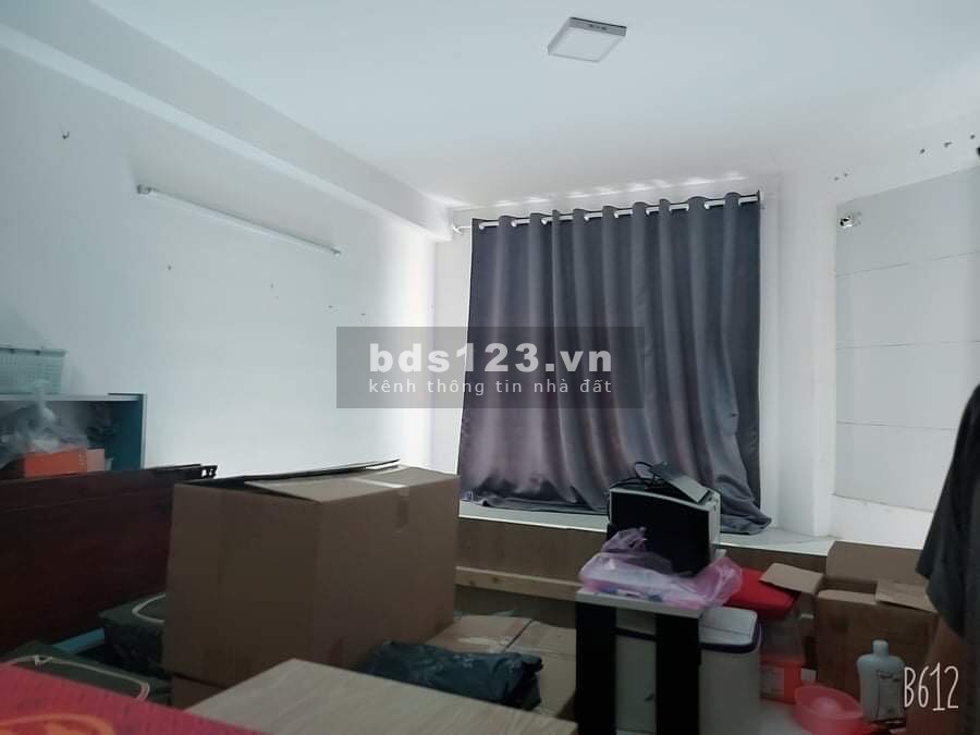 Bán Gấp Nhà Đường 3 Tháng 2, 5 tầng. DTST 260m2 giá chỉ nhỉnh 7 Tỷ