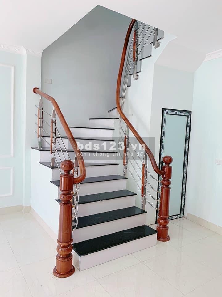 Nhà cần bán gấp ngoài đê Yên Nghĩa Yên nghĩa Hà Đông (tổ15) chỉ 1 tỷ 7, nhà mới LUNG LINh