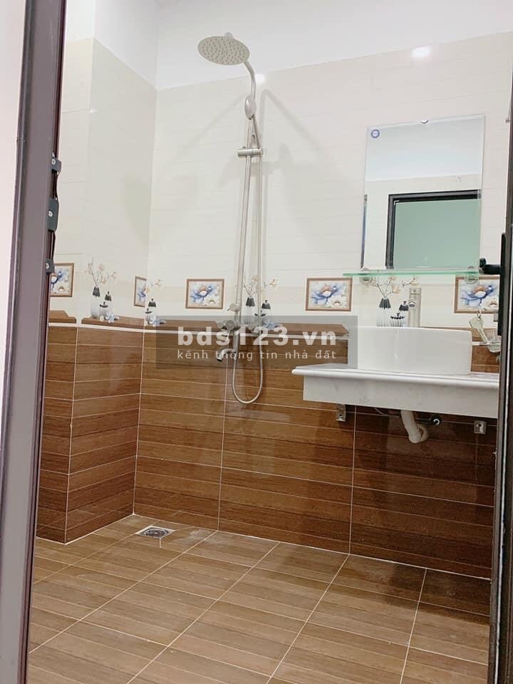Nhà cần bán gấp ngoài đê Yên Nghĩa Yên nghĩa Hà Đông (tổ15) chỉ 1 tỷ 7, nhà mới LUNG LINh