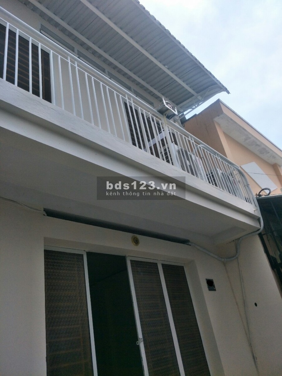 Nhà hẻm ba gác đường số 10, p Linh Chiểu, sổ hồng riêng, dt 4.5x9, liên hệ 0938 626 759