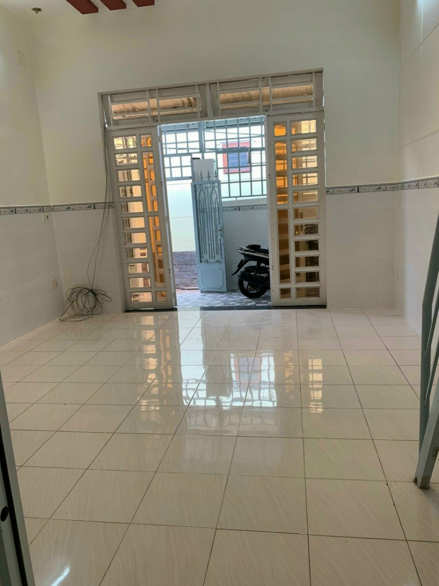 Bán nhà 1 trệt, 1 lầu đường số 9, phường Trường Thọ thành phố Thủ Đức, sổ hồng riêng