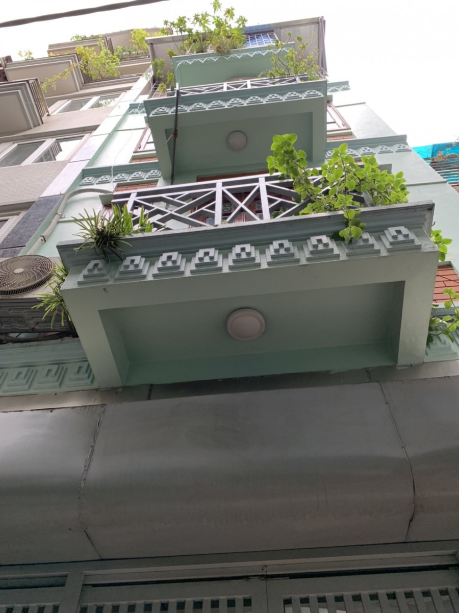 Siêu phẩm Thái Hà ô tô đậu cửa, dt 54m2 (3.6x15), mt 3.6m2, giá 8.5 tỷ, sổ đỏ