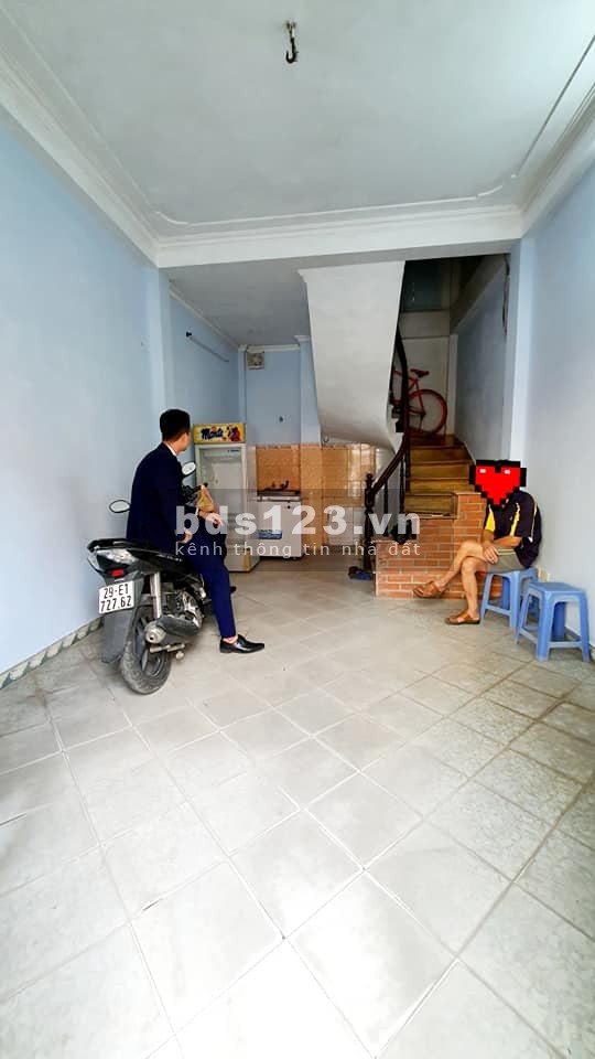 Bán nhà nguyên căn khu trung tâm đường Thuỵ Khuê, giá chỉ hơn 8 tỷ hơn
