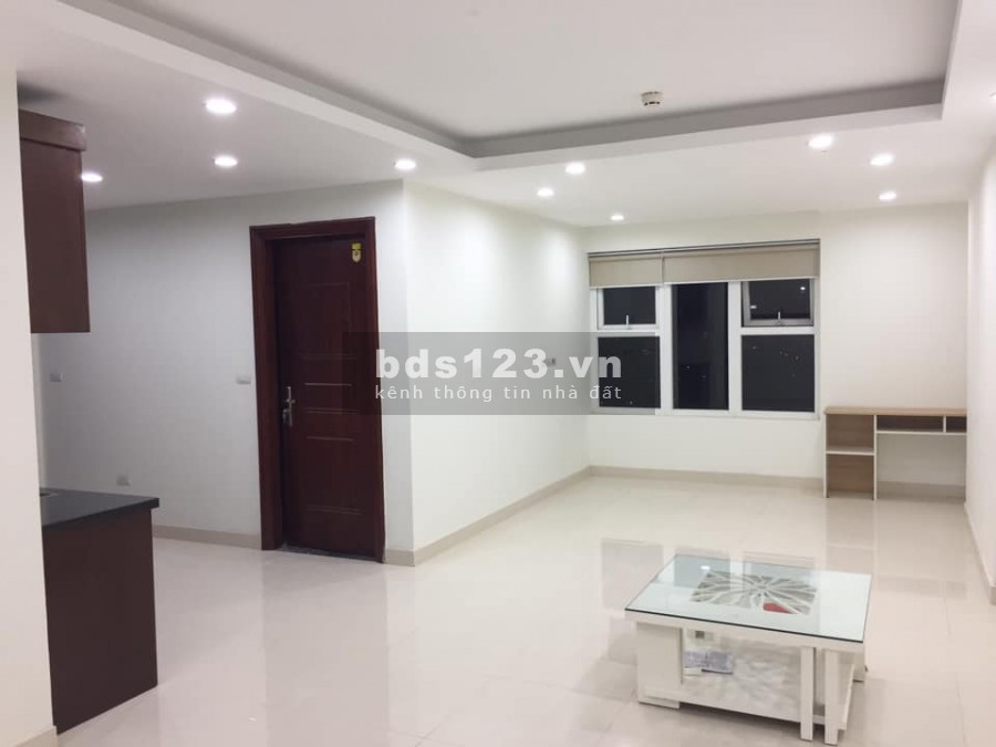 Cần bán gấp căn hộ 84m2 2N 2WC full nội thất chỉ 1.65 tỷ tại FLC Star Tower Quang Trung LH : 0369696280