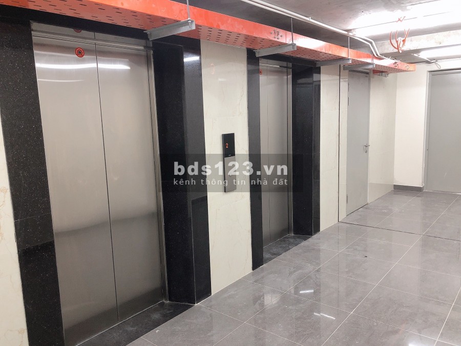 Văn phòng mới Ung Văn Khiêm diện tích từ 138-500m2, tiện ích đầy đủ