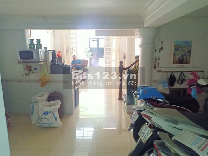 Cần bán nhà ngang 5.8m, HXT Thoại Ngọc Hầu, Tân Phú, Dt 100m2, Giá 9.5 tỷ