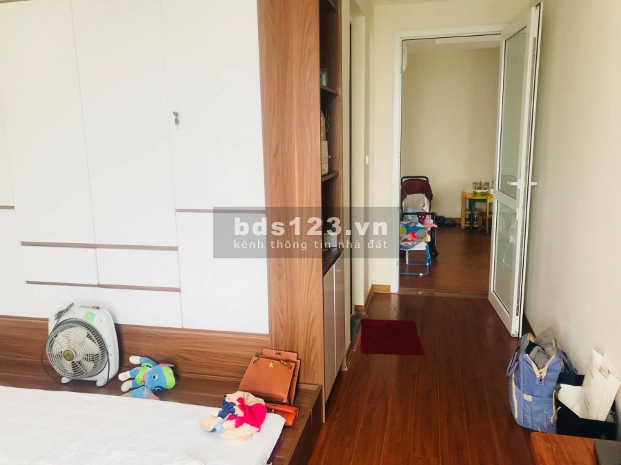 Bán gấp căn hộ 75m2 căn góc full nội thất mê ly giá tốt tại FLC Star Tower Hà Đông LH: 0369696280