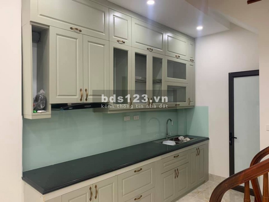 Bán Nhà Đẹp Phố Kim Quan – Việt Hưng Long Biên đúc 5 tầng, dt 31m2, giá 3,3 tỷ