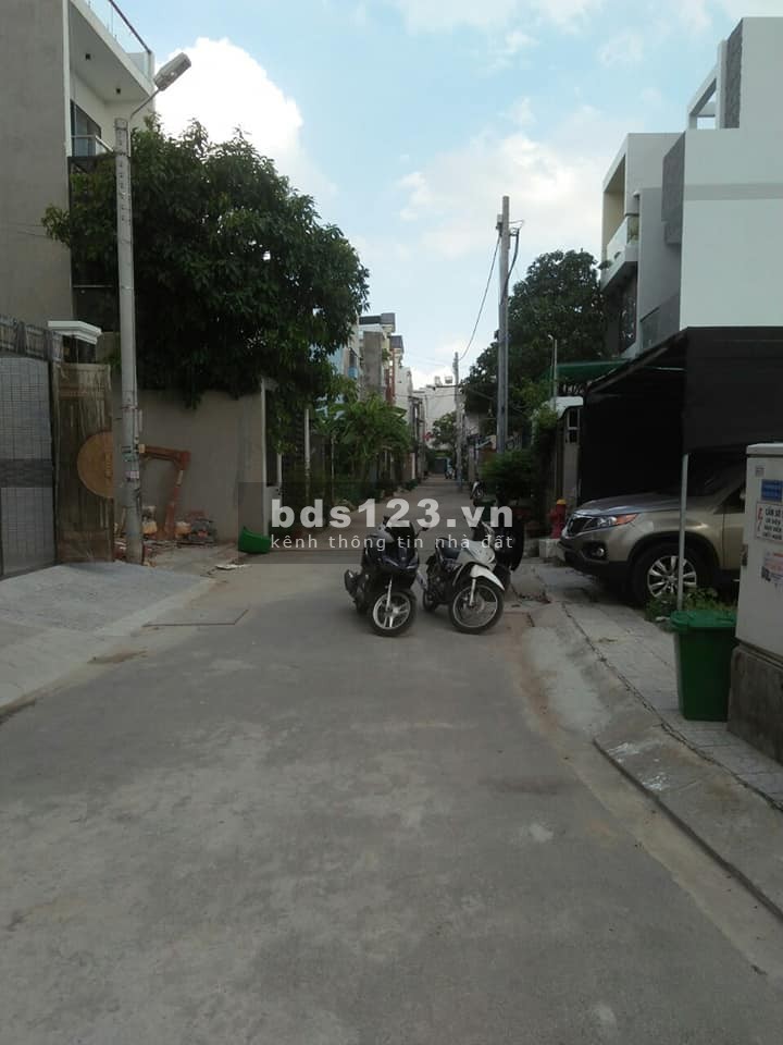 Bán nhà đường số 48, Hiệp Bình Chánh, Thủ Đức, liên hệ 0901130437