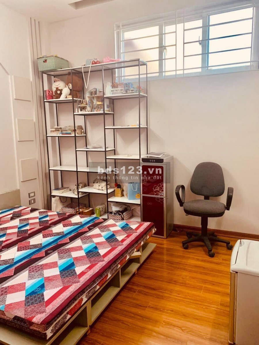 Nhà phân lô, oto tránh, tiện kinh doanh ngõ 269 Lạc Long Quân, dt 52m2 6 tầng, giá chỉ 11 tỷ