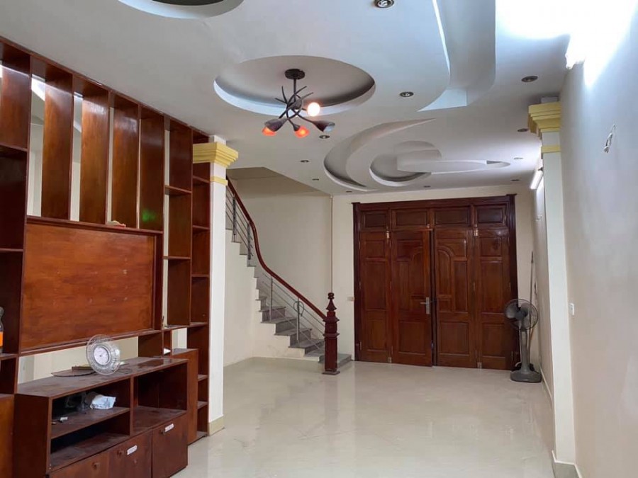 Bán nhà Phan Đình Giót Hà Đông 60m 4 tầng chỉ nhỉnh 4 tỷ phân lô ô tô qua nhà 2 mặt thoáng