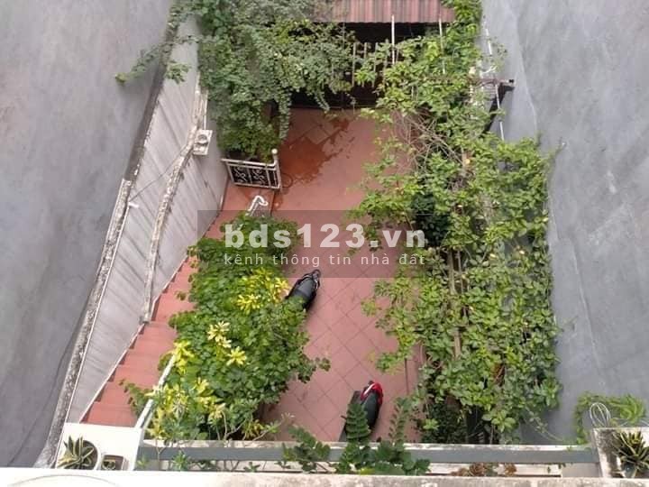 Cần bán nhà Khâm Thiên Đống Đa, dt 150m2, ô tô vào nhà, kinh doanh siêu đỉnh