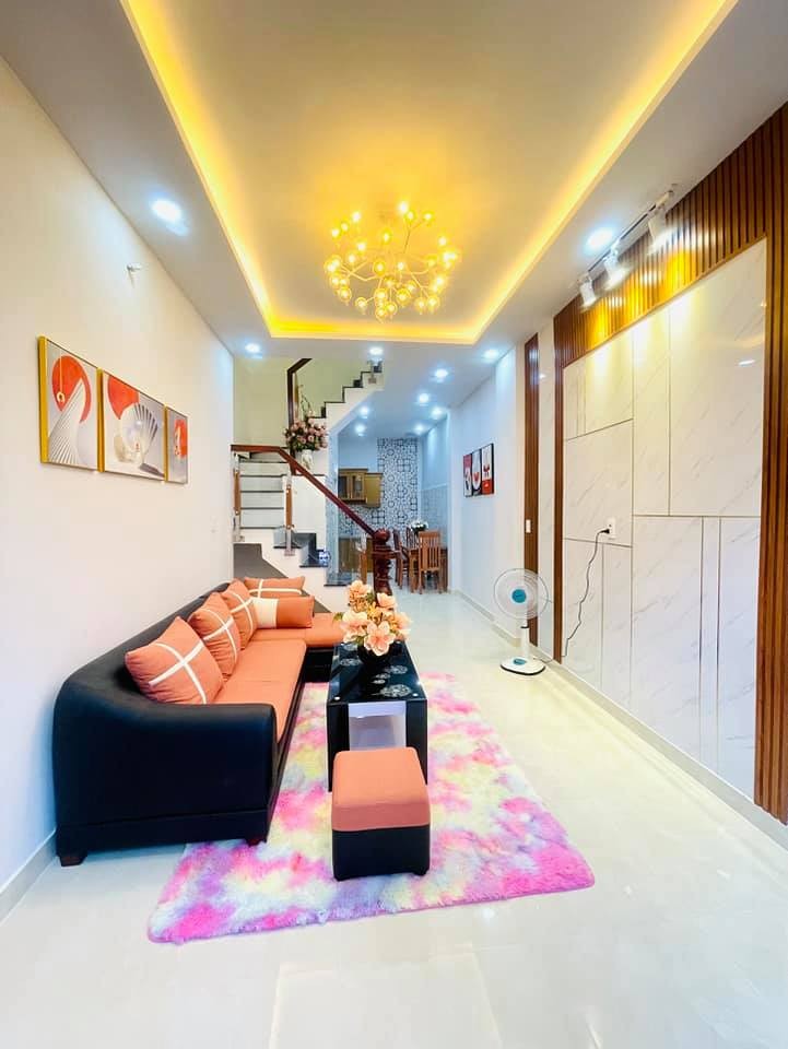 Chủ bán gấp nhà mới đẹp 2 tầng, dt 35m2, giá 3.85 tỷ Nguyễn Văn Khối, Gò Vấp