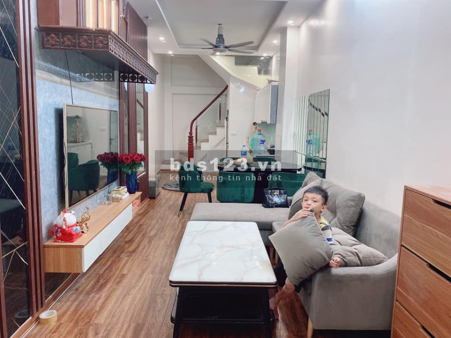 Bán nhà phố Nguyễn Cao 36m2 hẻm ba gác ở luôn giá nhỉnh 4 tỷ