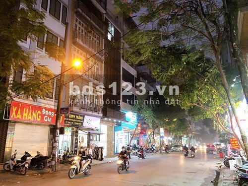 Bán nhà mặt phố Phạm Thận Duật Lô Góc 83m2, 5 tầng, mặt tiền 6.6m, 21.5 tỷ