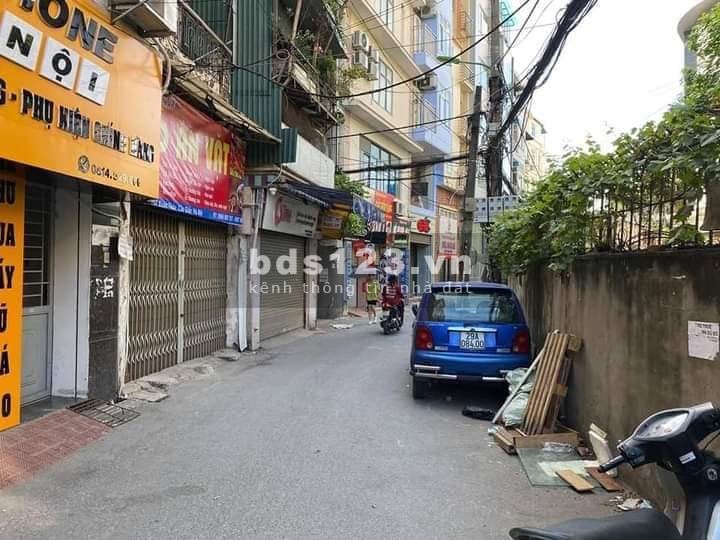 Bán nhà Xuân Thuỷ, Quận Cầu Giấy, dt 30m2, 5 tầng cách ô tô 40m2, giá chỉ 3.5 tỉ