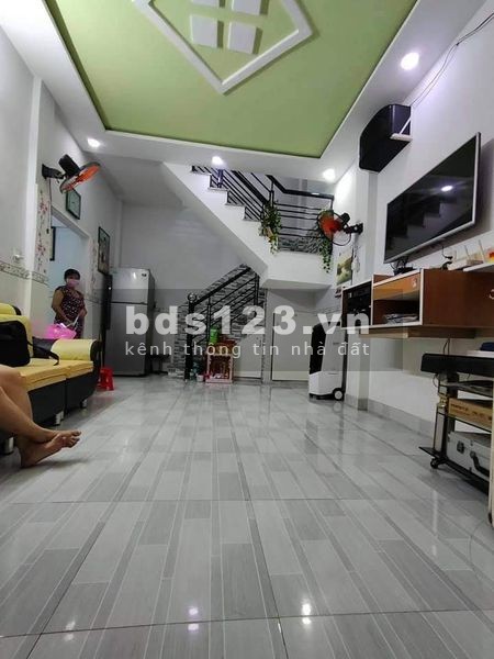 Bán Nhà Trần Văn Quang Tân Bình giá chỉ 4 tỷ dt 35m2 mới vào ở liền