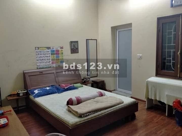 Cần bán nhà Khâm Thiên Đống Đa, dt 150m2, ô tô vào nhà, kinh doanh siêu đỉnh