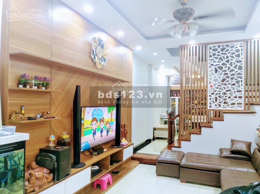 Bán nhà Đông Trác Phương Mai, Đống Đa, 4 tầng, mt 4.3m, ngõ rộng như phố kinh doanh