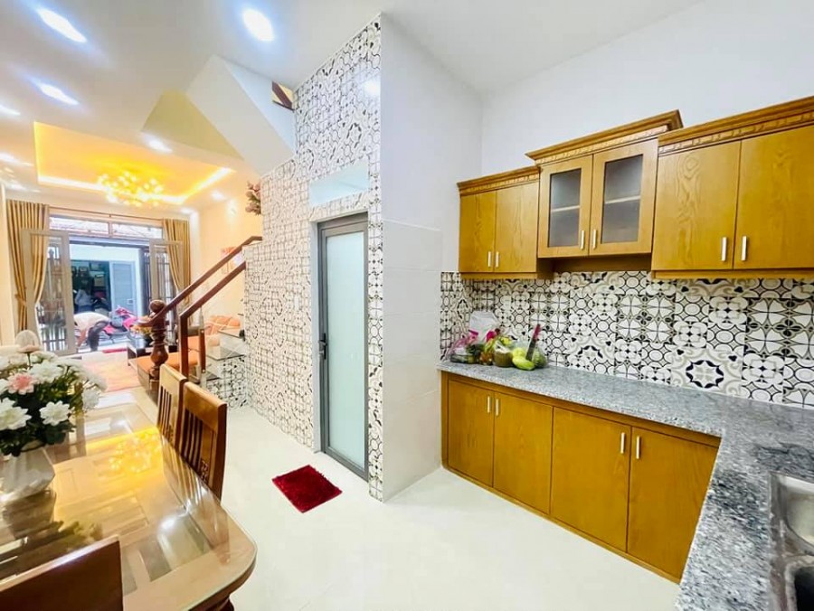Chủ bán gấp nhà mới đẹp 2 tầng, dt 35m2, giá 3.85 tỷ Nguyễn Văn Khối, Gò Vấp