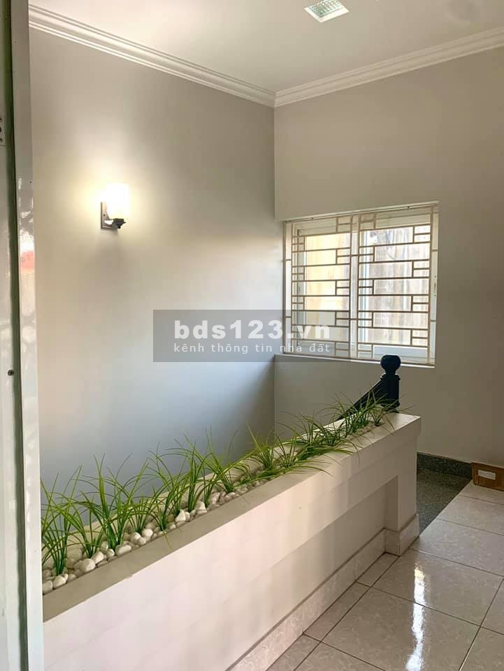 Nhà Mặt Phố Hùng Duệ Vương nguyên căn 3 tầng diện tích 55m2 giá chỉ 6,6 tỷ