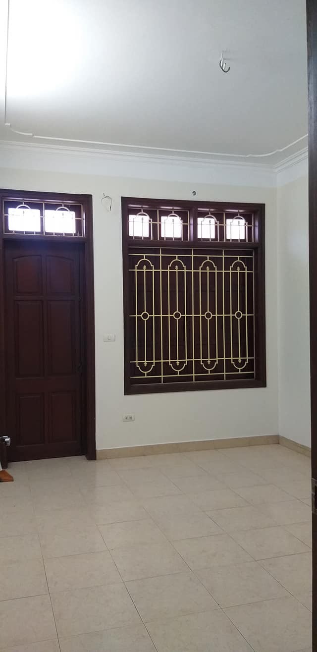Bán nhà Tây Mỗ, diện tích 51m2 ô tô vào nhà chỉ 3.6 tỷ, sổ đỏ sẵn giao giao dịch