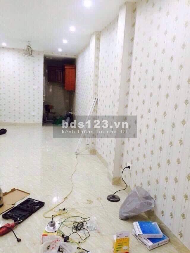 Bán nhà Khâm Thiên ô tô 10m, giá bán nhanh 2.5 tỷ, lhcc 0567454338