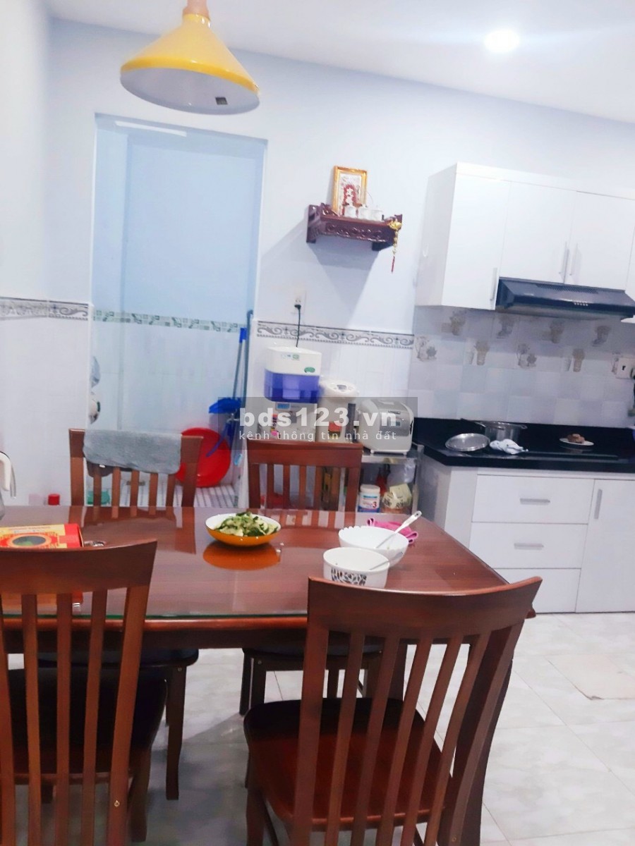 Hẻm xe hơi Kênh Tân Hóa Tân Phú gần mặt tiền 50m2 nhỉnh 4tỷ39