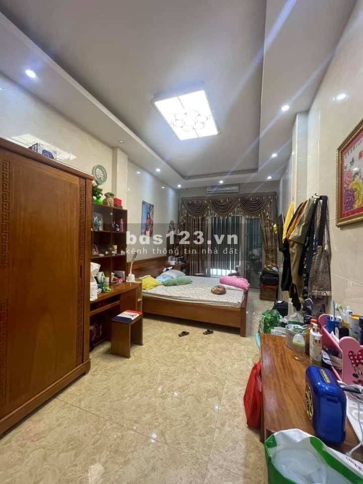Mặt phố Nam Ngư, Hoàn Kiếm, 75mx5T, ô chờ TM, KD đỉnh, 29 tỷ 0989191397